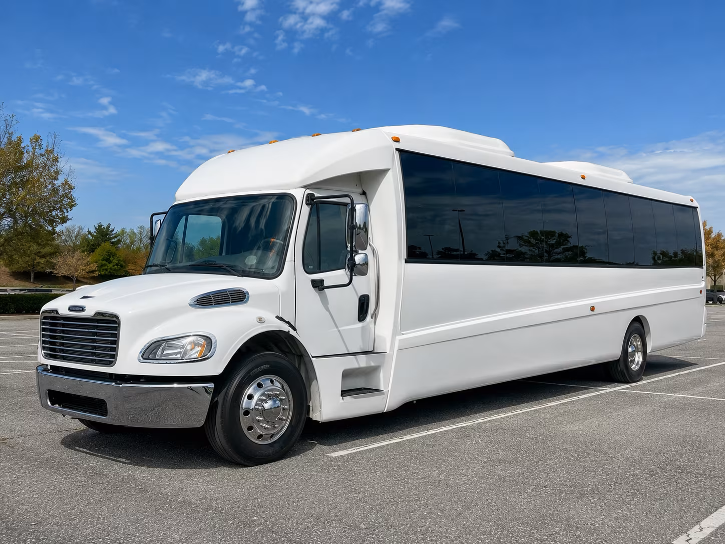 hattiesburg 30 passenger party bus