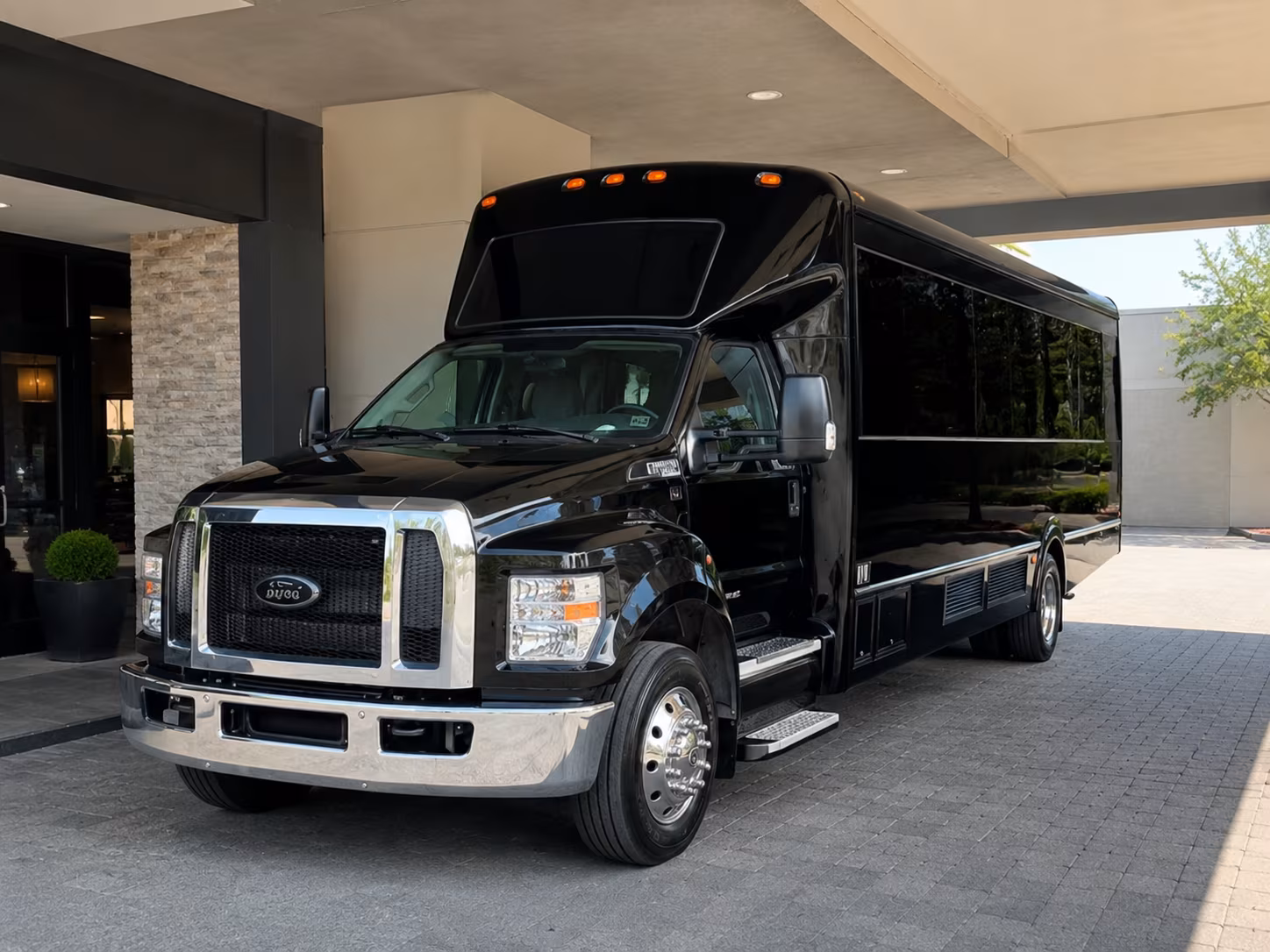 hattiesburg party bus