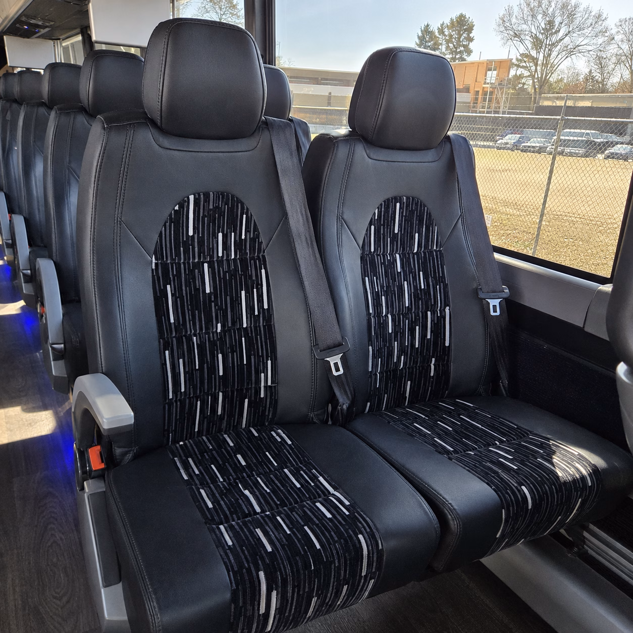 how the type of bus changes the price in hattiesburg mississippi