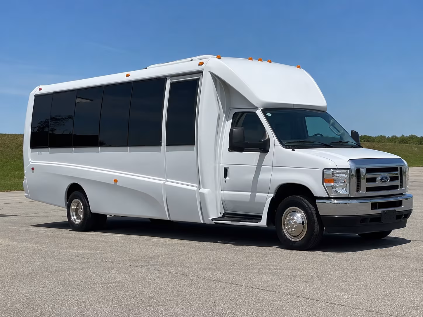 memphis bus rentals