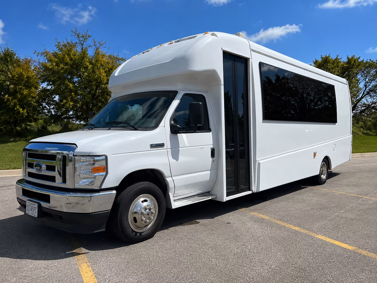 party buses for prom night on hardy street and downtown hattiesburg