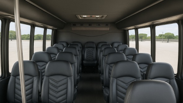 hattiesburg 18 passenger minibus rental